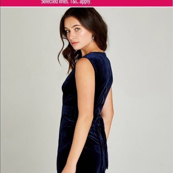 ❤️NWT APRICOT Navy Blue Velvet Cocktail Dress - Picture 3 of 16
